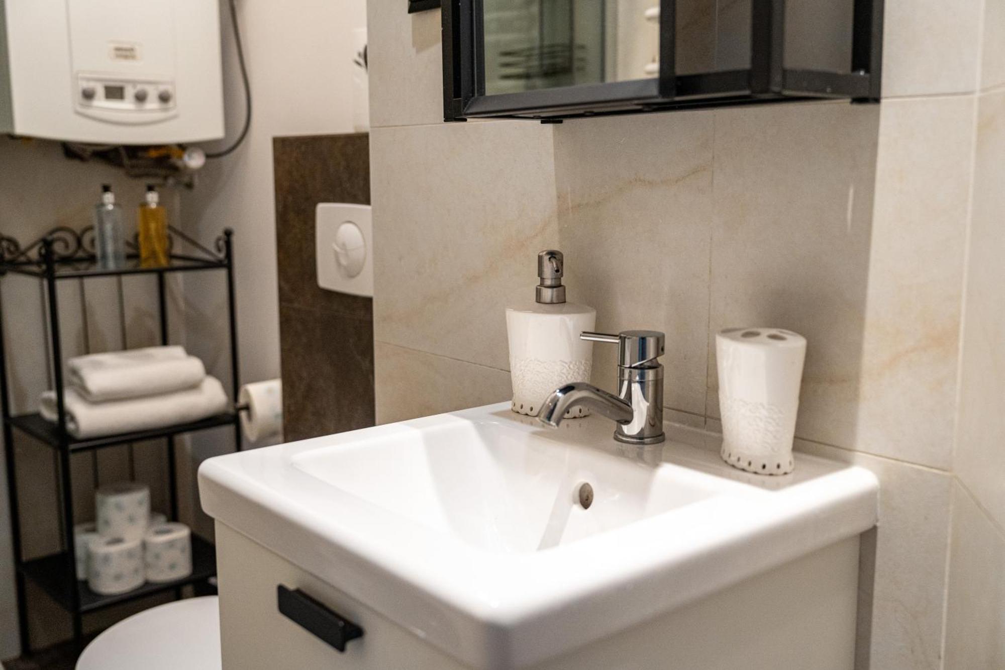 Vista View Apartment